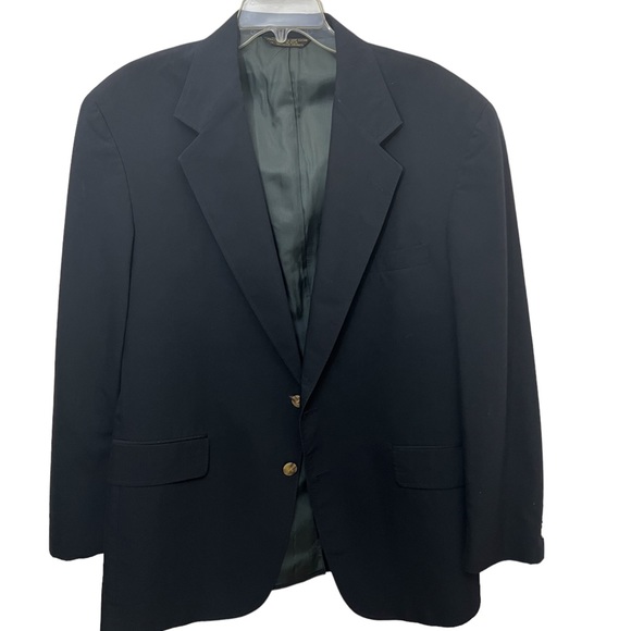 L L Bean mens blazer with gold buttons size 42R imported fabrics. - Picture 3 of 9